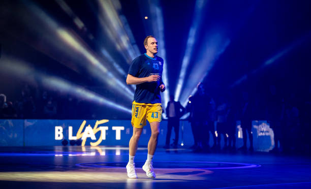 其坚韧和拼 其坚韧和拼