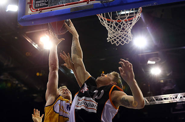 尽管这次伤 尽管这次伤