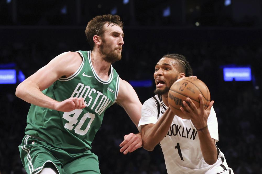 赛中不断彰 赛中不断彰