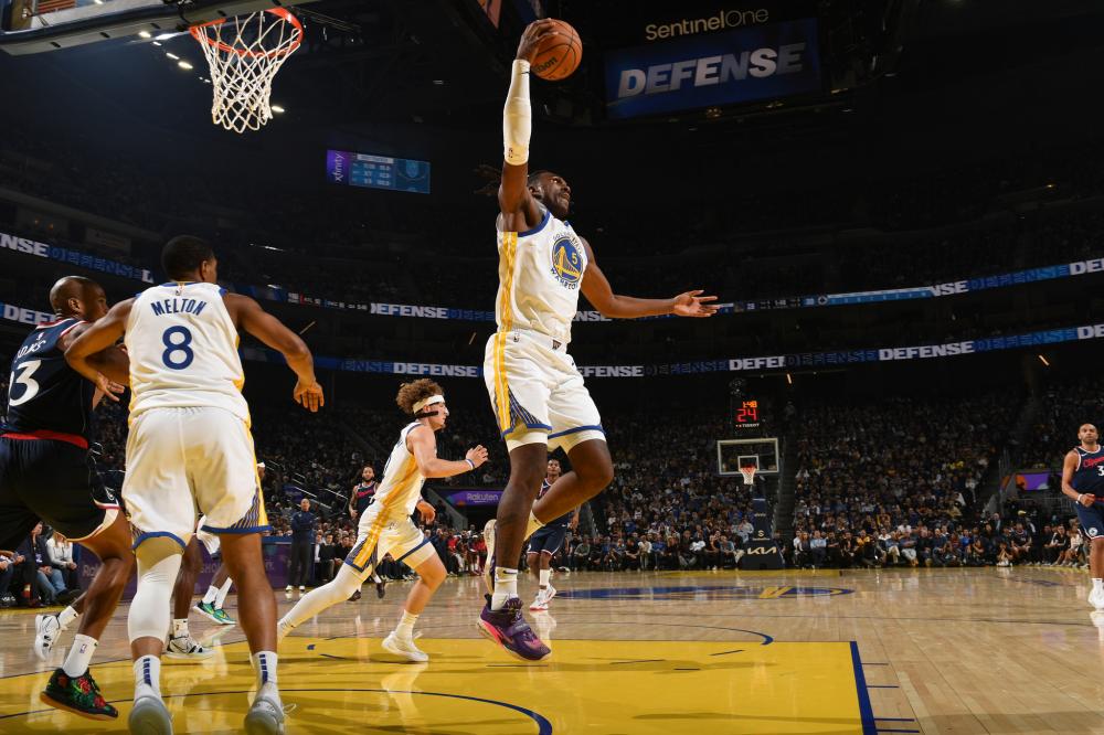 在夺牌的同 在夺牌的同